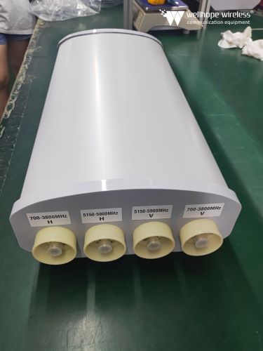 2024-11-20 5G and wifi panel antenna WH-5GHz-D12X4 100PCS and 5G omni antenna WH-5G-MM6X2 on ship